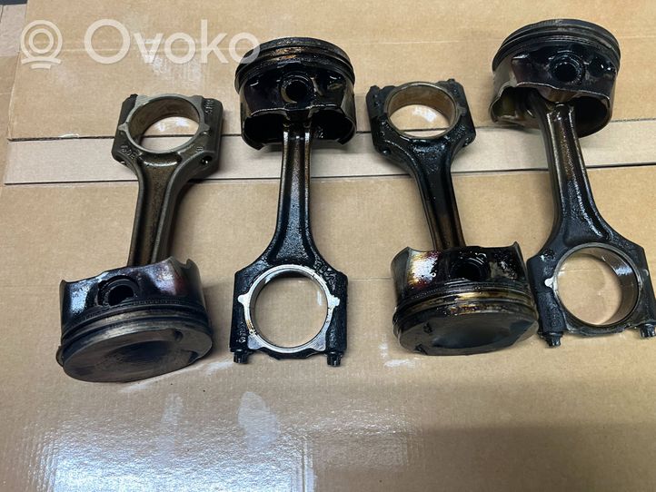 Porsche Macan Piston avec bielle 06KBN82420