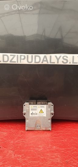 Mitsubishi Pajero Sterownik / Moduł ECU 1860A699