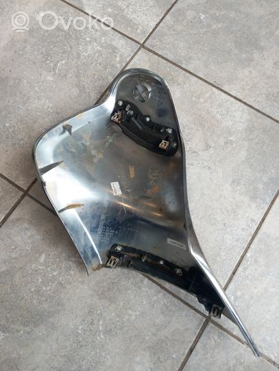 Tesla Model X Moldura inferior lateral del asiento trasero 106297000A