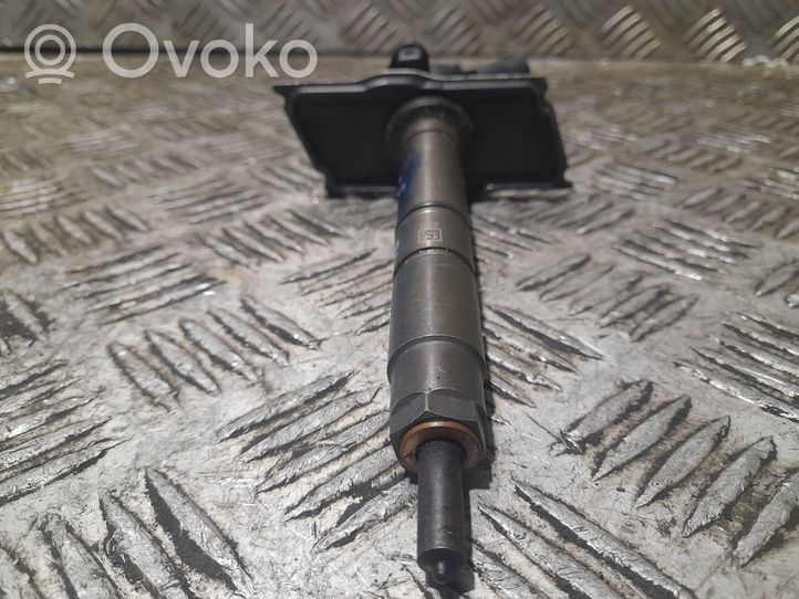 Audi A8 S8 D3 4E Fuel injector 0445115037