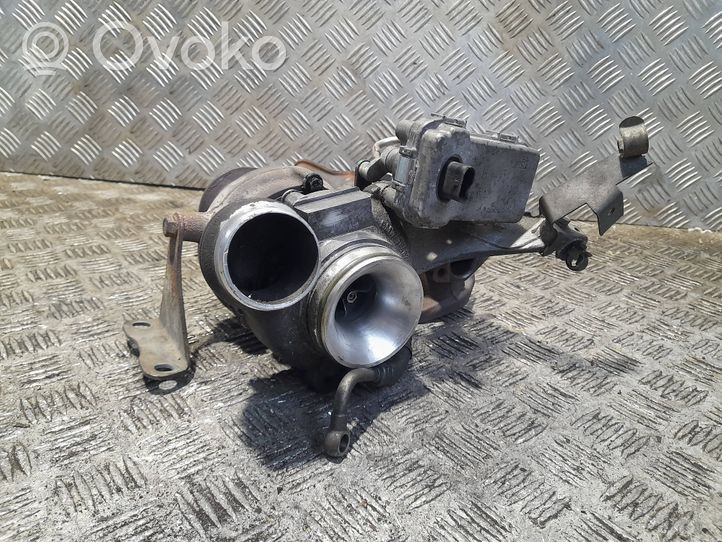 BMW 3 F30 F35 F31 Turboahdin 851312202