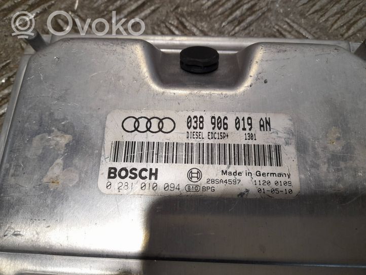 Audi A4 S4 B5 8D Sterownik / Moduł ECU 038906019AN