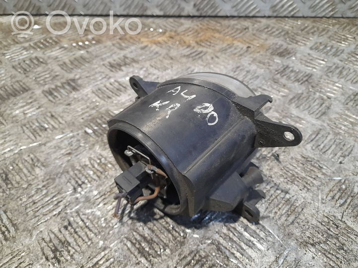 Audi A4 S4 B5 8D Światło przeciwmgłowe przednie 8D0941699B