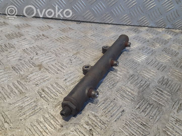 Land Rover Discovery 3 - LR3 Kraftstoffverteiler Einspritzleiste Verteilerrohr A2C20001291