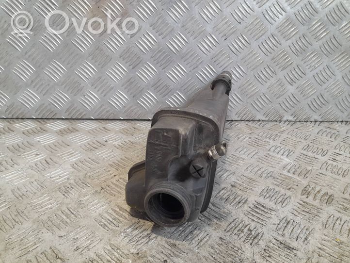 BMW 5 E39 Vase d'expansion / réservoir de liquide de refroidissement 1436381