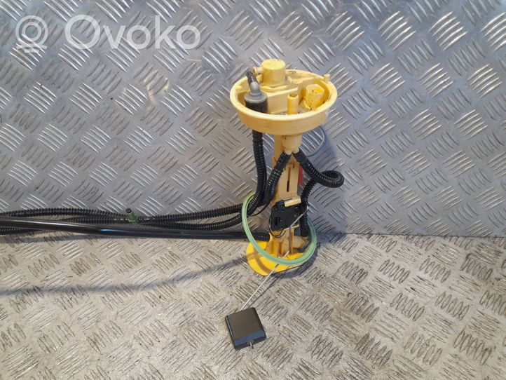 BMW X5 E70 Fuel level sensor 7164316