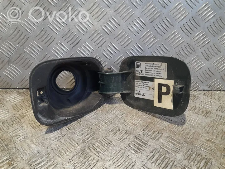 Volkswagen Golf IV Bouchon, volet de trappe de réservoir à carburant 1J0809857