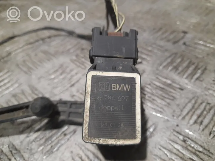 BMW X5 E53 Czujnik poziomowania zawieszenia osi przedniej 6784697
