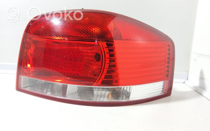 Audi A3 S3 8P Lampa tylna 8P0945096A