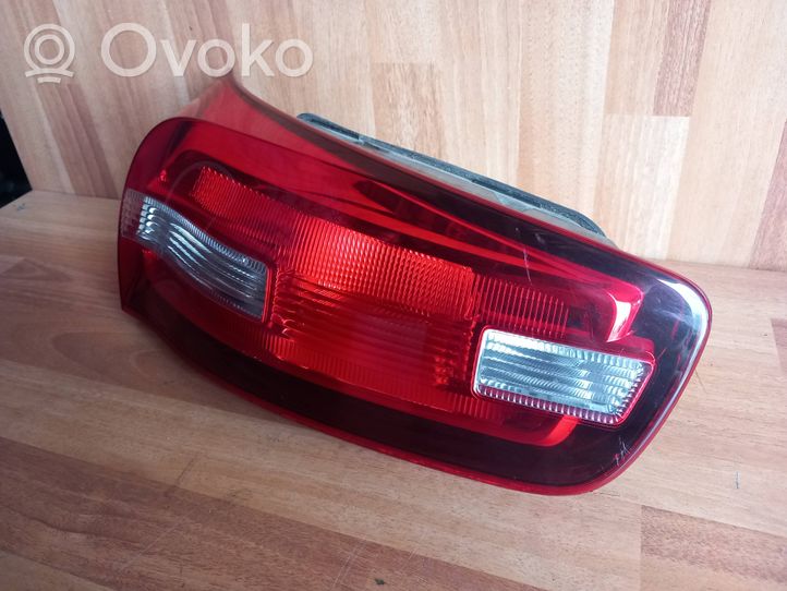 Citroen C4 II Picasso Lampa tylna 9676120780