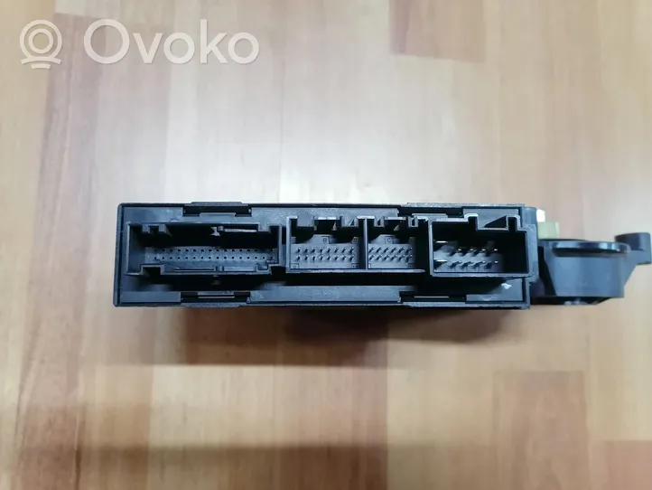 Volkswagen Touareg I Galinis varikliukas langų pakėlėjo 3D0959794C