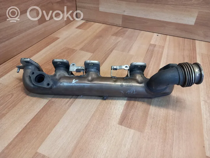 Volkswagen Touareg I Exhaust manifold 07Z253033Q