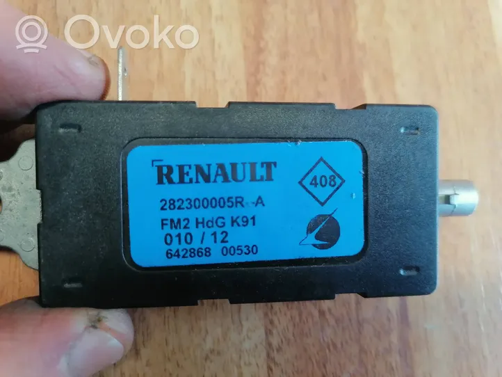 Renault Laguna III Amplificateur d'antenne 282300005R