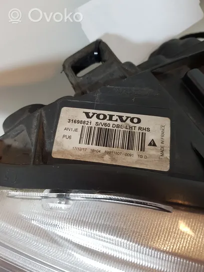 Volvo V60 Phare frontale 31698821