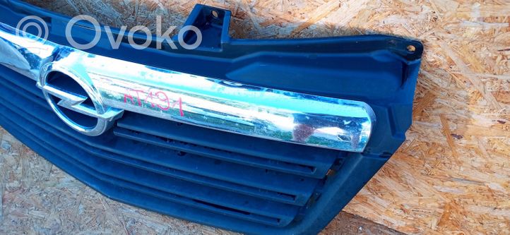 Opel Movano B Maskownica / Grill / Atrapa górna chłodnicy 623108942R