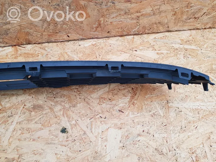 Volkswagen Polo VI AW Maskownica / Grill / Atrapa górna chłodnicy 6R0853677J