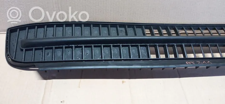 Skoda Citigo Grille calandre supérieure de pare-chocs avant 1ST853677B