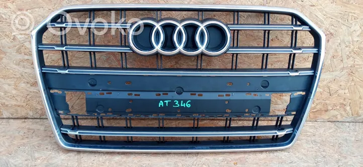 Audi A6 C7 Grille calandre supérieure de pare-chocs avant 4G0853653T