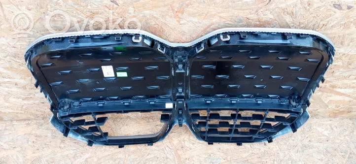 BMW 4 G22 G23 G24 G26 Maskownica / Grill / Atrapa górna chłodnicy 9850176-09