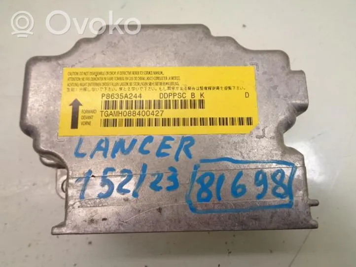 Mitsubishi Lancer VIII Oro pagalvių valdymo blokas 8635A244