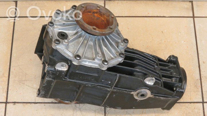 Audi A4 S4 B6 8E 8H Aizmugurējais reduktors ETQ