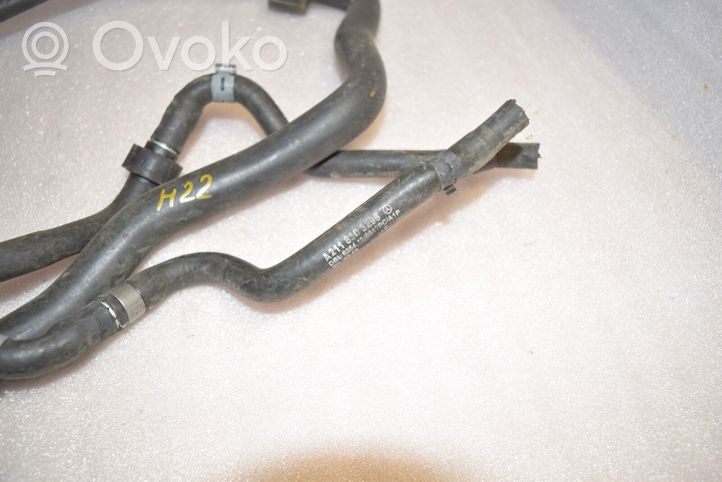 Mercedes-Benz E W211 Durite de refroidissement tube 2118302396