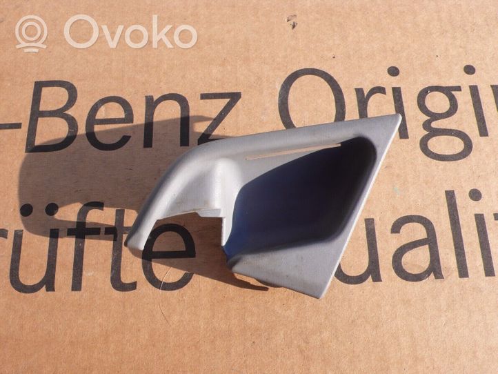 Mercedes-Benz E W210 Altro elemento di rivestimento della portiera anteriore A2107660364