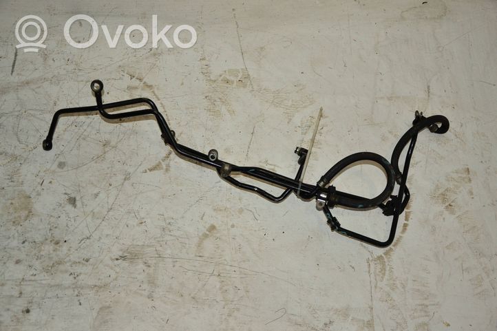 Mercedes-Benz CLK A209 C209 Gearbox oil cooler pipe/hose A2092701396