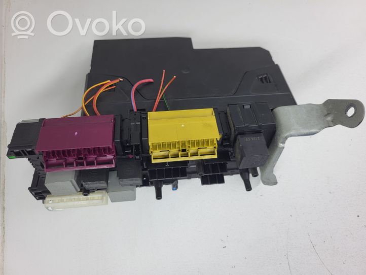 Mercedes-Benz E W212 Fuse box set 2129014704