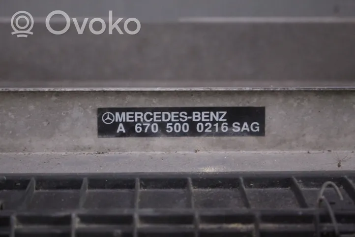 Mercedes-Benz Vario Części i elementy montażowe JJJ55555