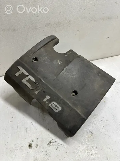 Volkswagen PASSAT B5 Engine cover (trim) 028103935B