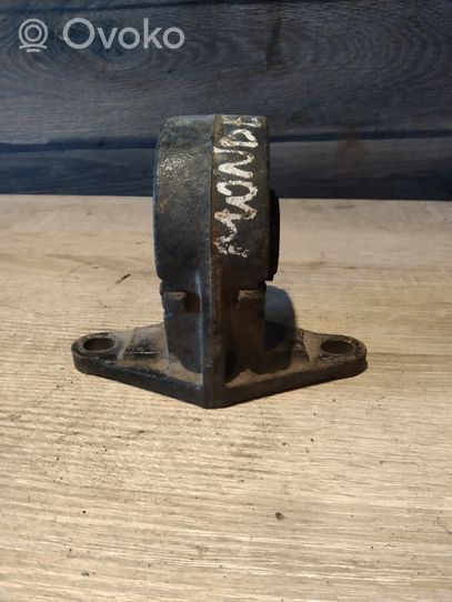 Ford Mondeo MK I Pagalvė pavarų dėžės 93BB6P020BC