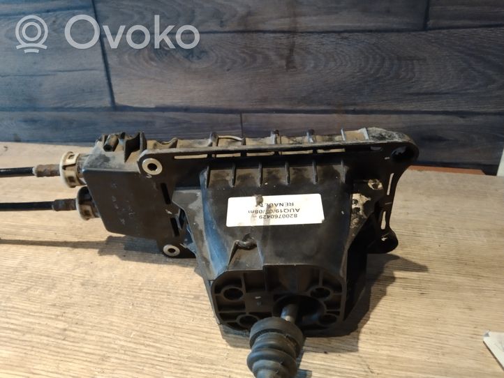 Renault Logan I Gear selector/shifter (interior) 8200760429