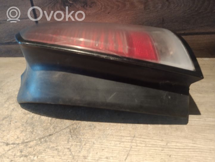 Opel Astra H Lampa tylna 24451840