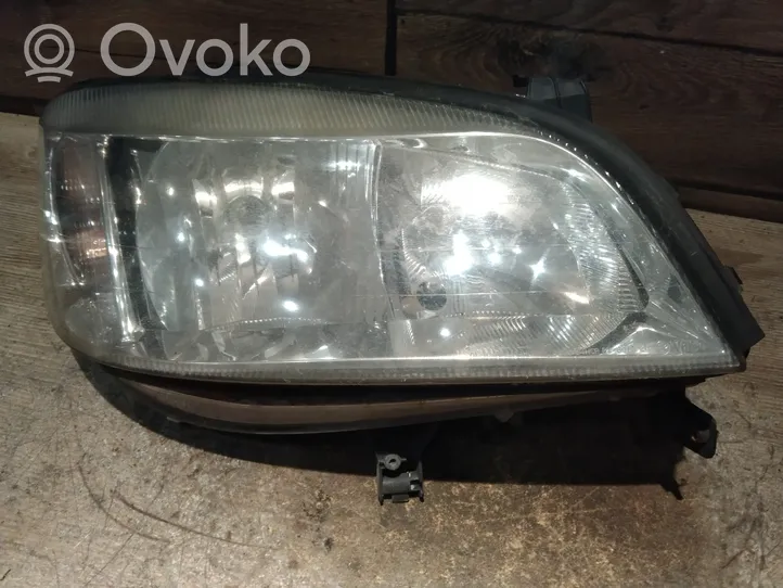 Opel Zafira A Lampa przednia 