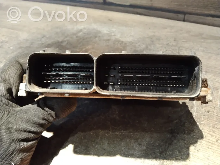 Opel Astra H Sterownik / Moduł ECU 0281012548