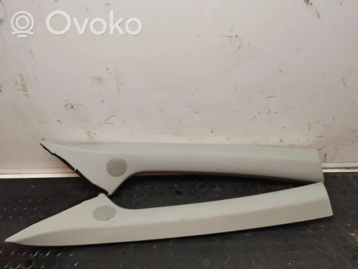 Seat Leon (5F) Osłona tylnej klapy 5f0867234