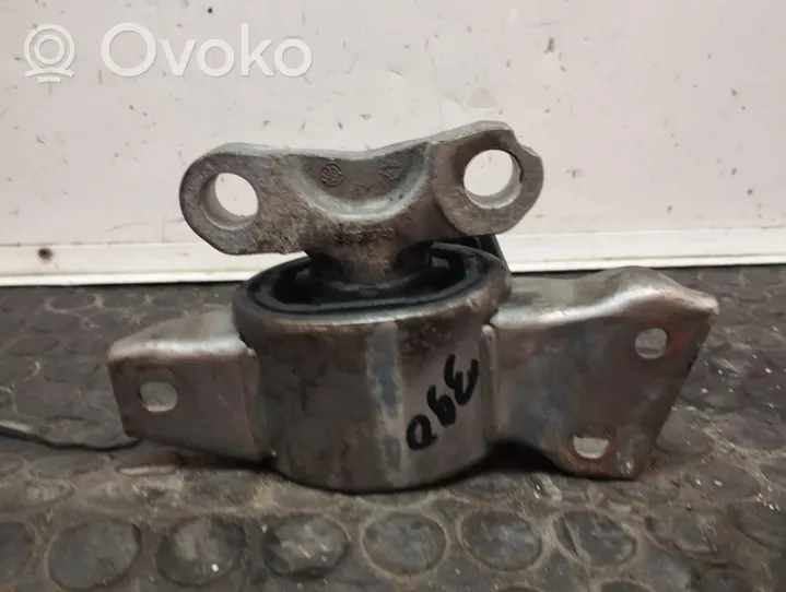 Opel Corsa E Engine mounting bracket 13130739