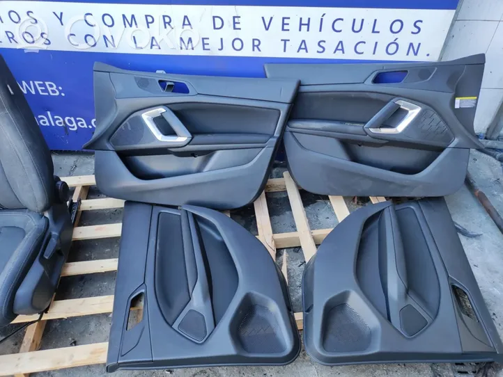 Peugeot 308 Set sedili 