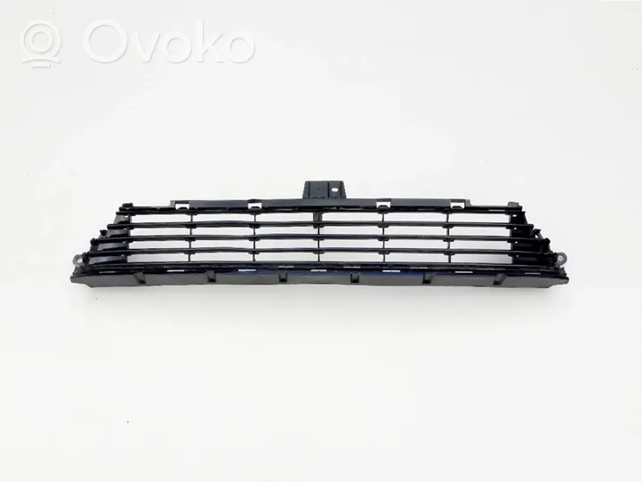 Toyota Auris E180 Grille calandre supérieure de pare-chocs avant 53112-02670