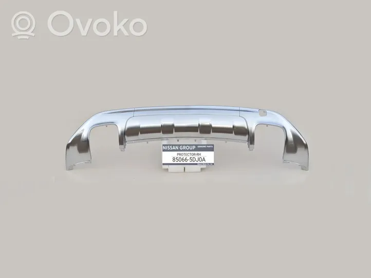 Infiniti QX30 Front bumper 85066-5DJ0A