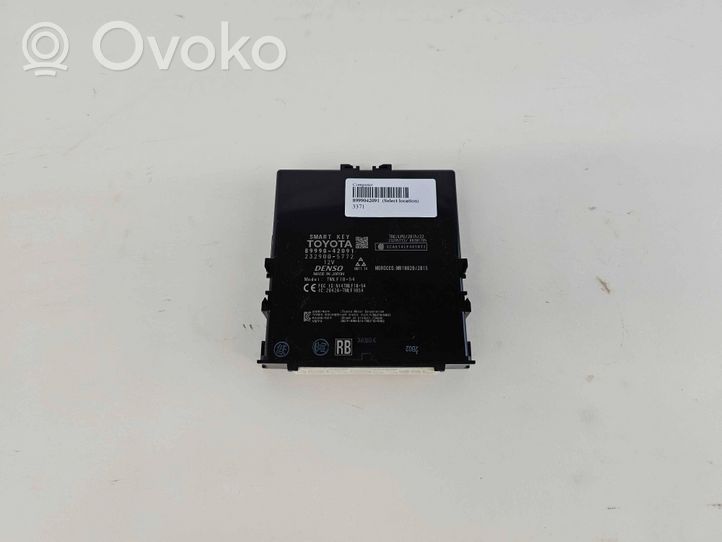 Toyota RAV 4 (XA40) Module confort 8999042091