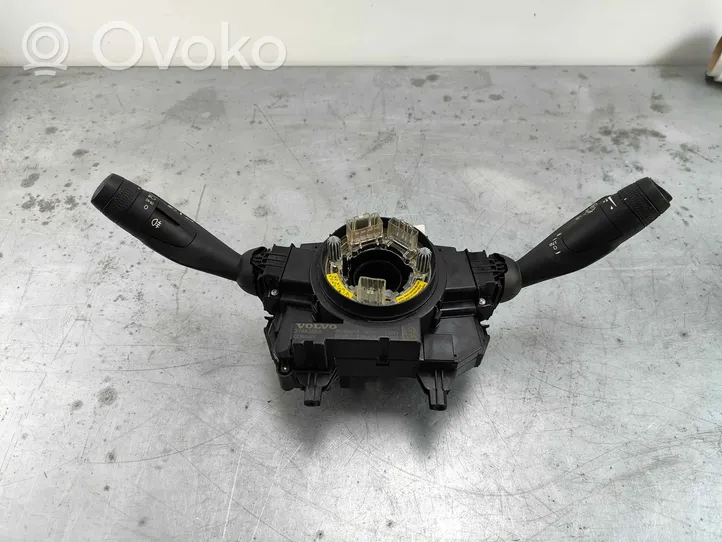 Volvo XC60 Leva/interruttore dell’indicatore di direzione e tergicristallo 32266884