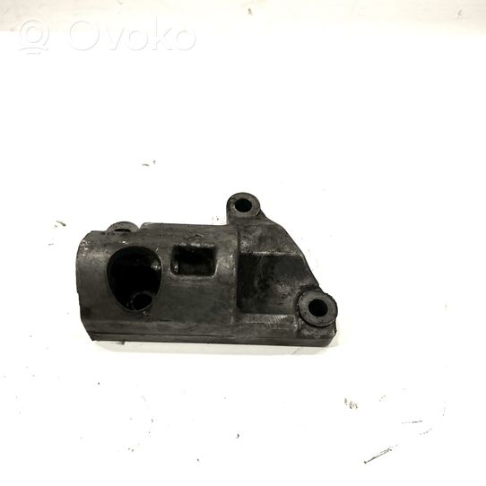 BMW 7 E38 Generator/alternator bracket 2247611