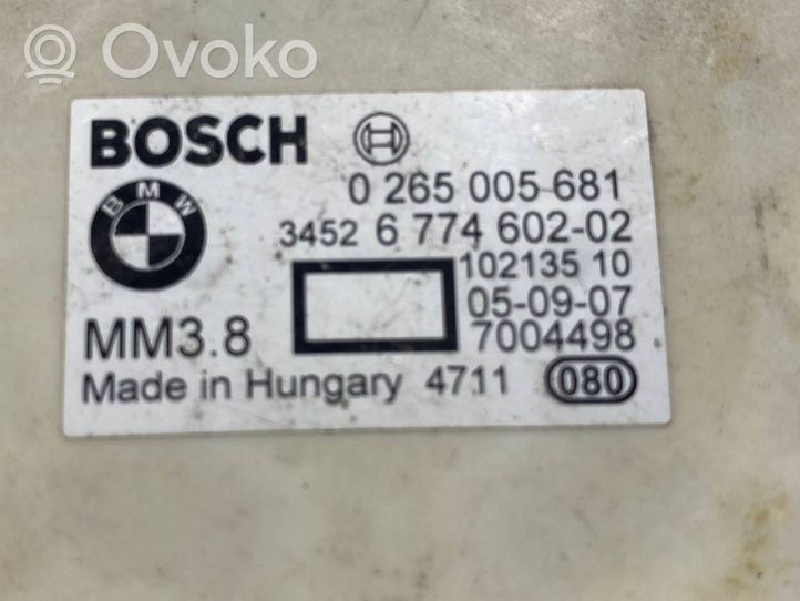 BMW 3 E90 E91 Aktiivijousituksen ohjainlaite (ESP) 6774602