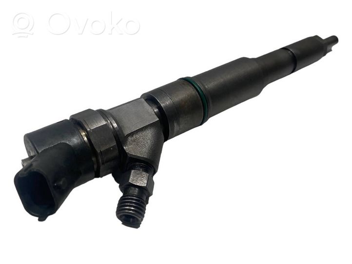 BMW 5 E39 Fuel injector 7785985