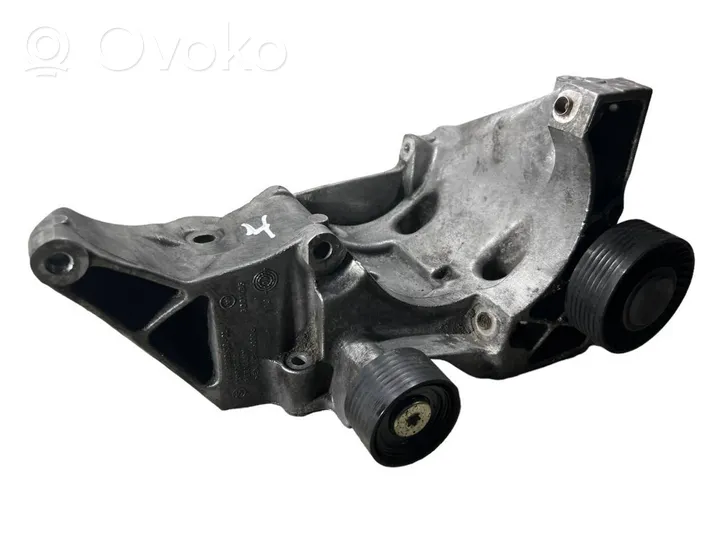 BMW 1 E81 E87 Support de générateur / alternateur 7802639