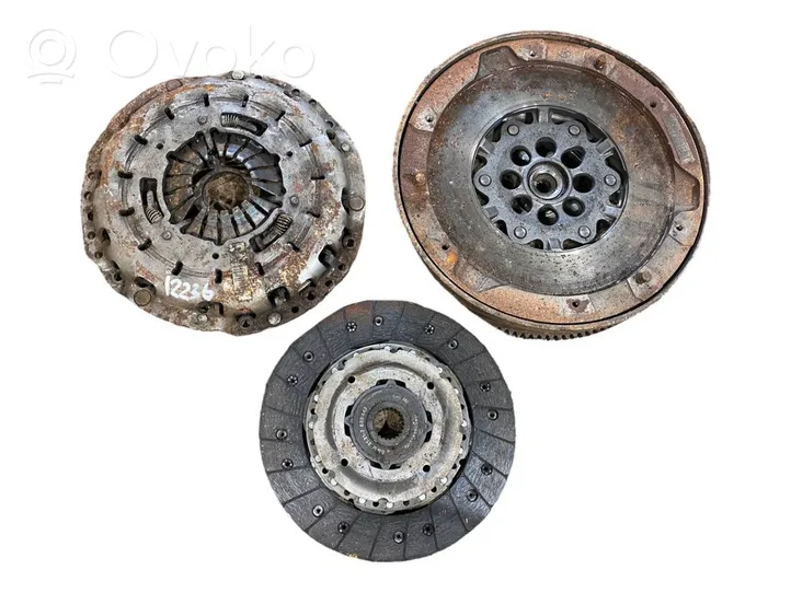 BMW 5 F10 F11 Clutch set kit 7638467