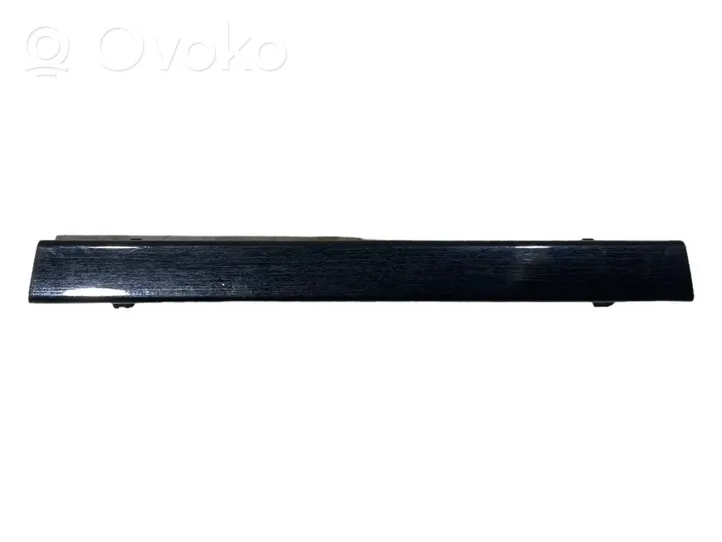 BMW 5 E39 Rivestimento del vano portaoggetti del cruscotto 8185256