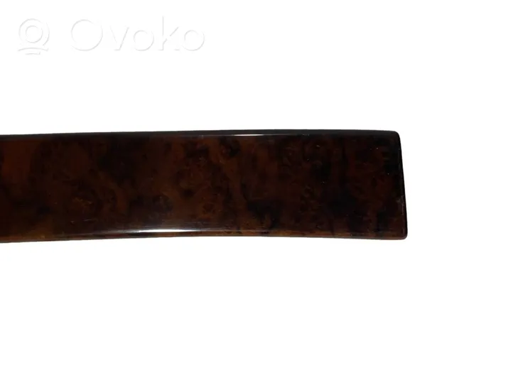 BMW 5 E34 Rivestimento del vano portaoggetti del cruscotto 8181928